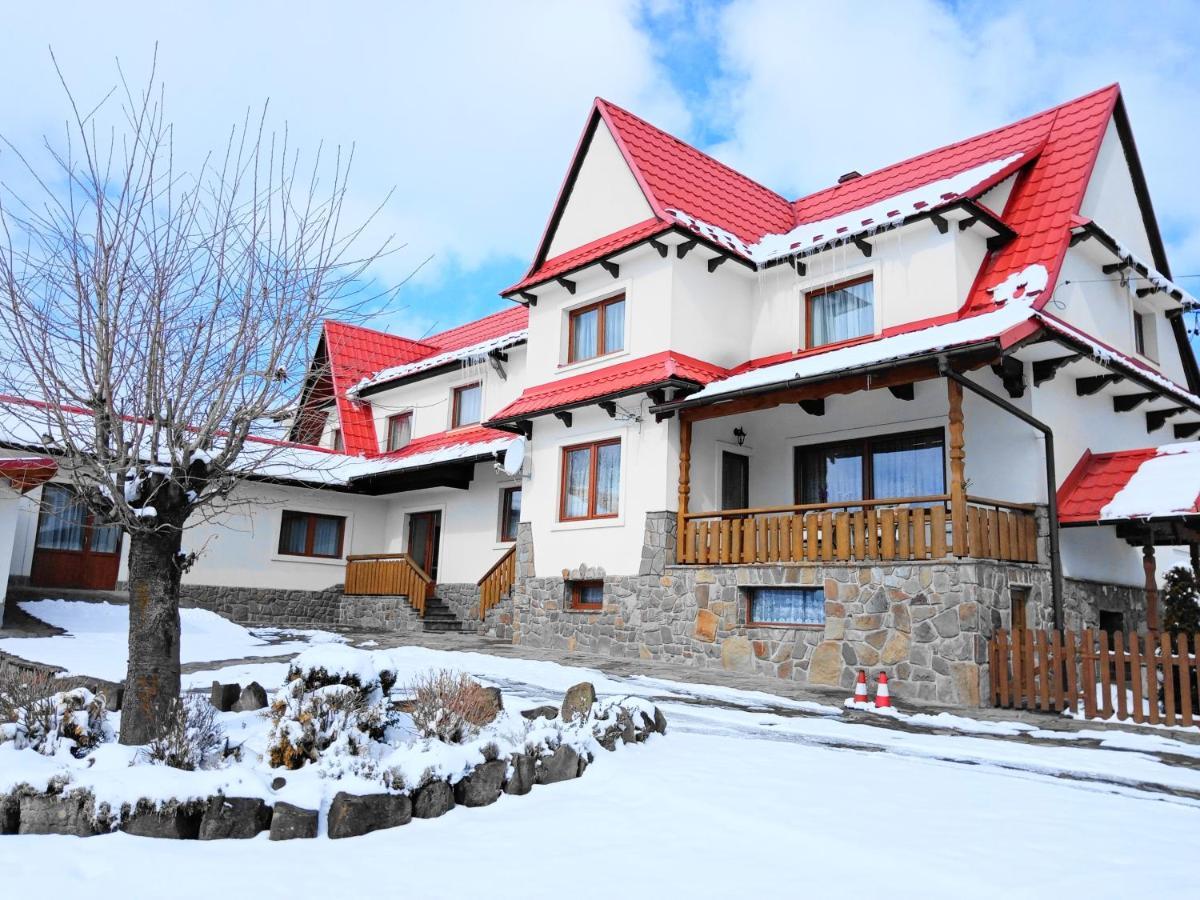 Czerwienne Osrodek Wypoczynkowy U Bartka B&B 외부 사진