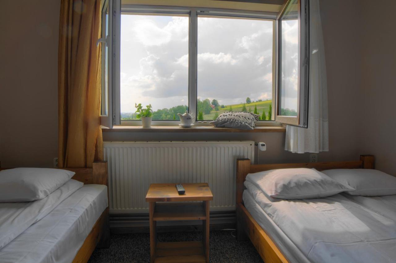 Czerwienne Osrodek Wypoczynkowy U Bartka B&B 외부 사진